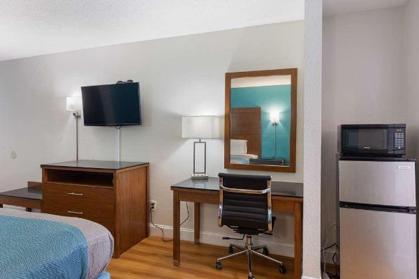 Howard Johnson Express Inn Albany GA